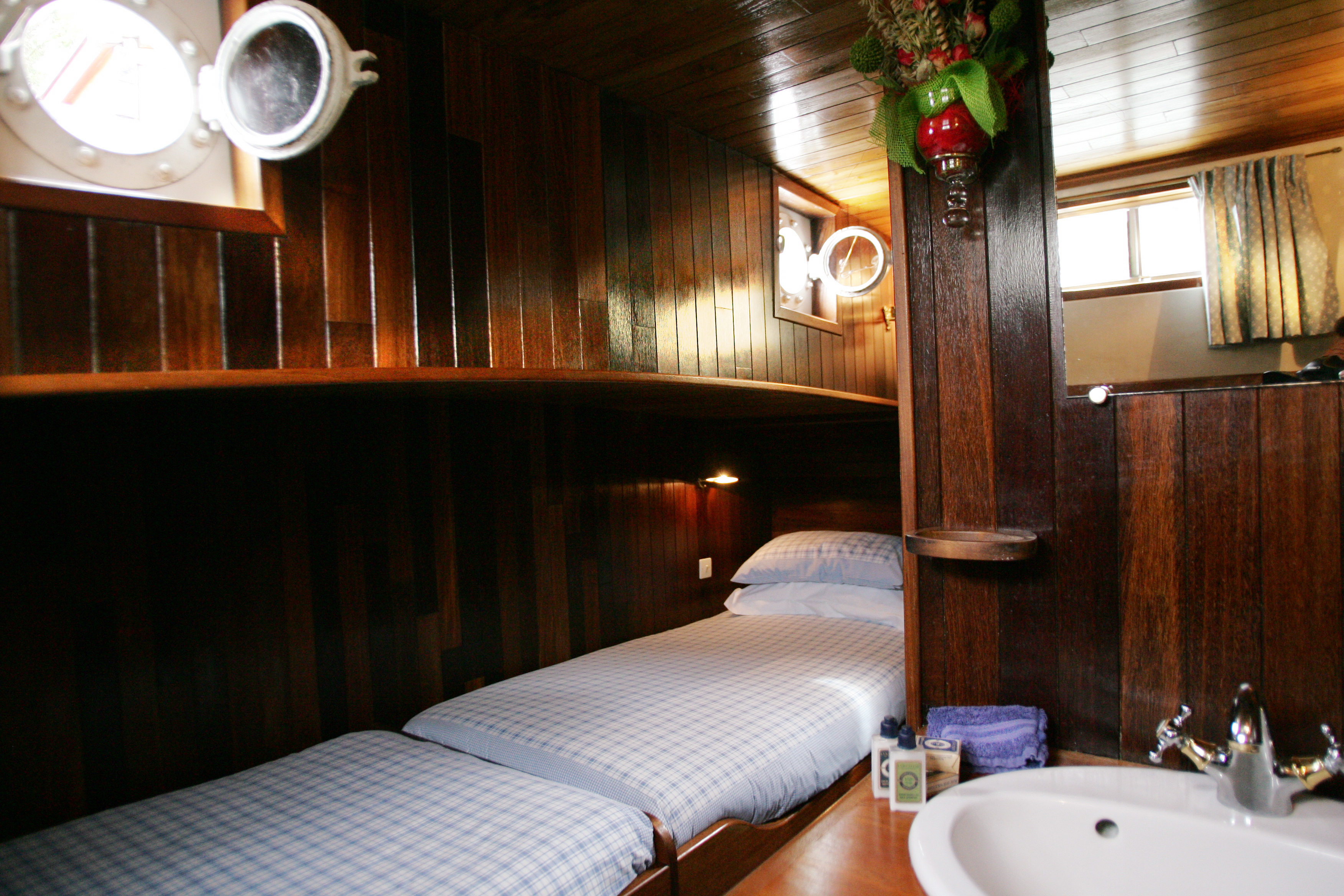 European Waterways Nymphea Cabins.jpg